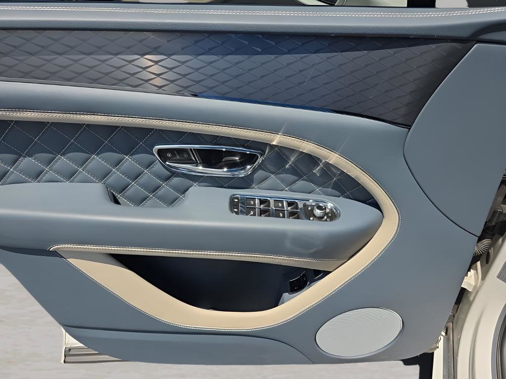 Certified 2022 Bentley Bentayga Speed image 19