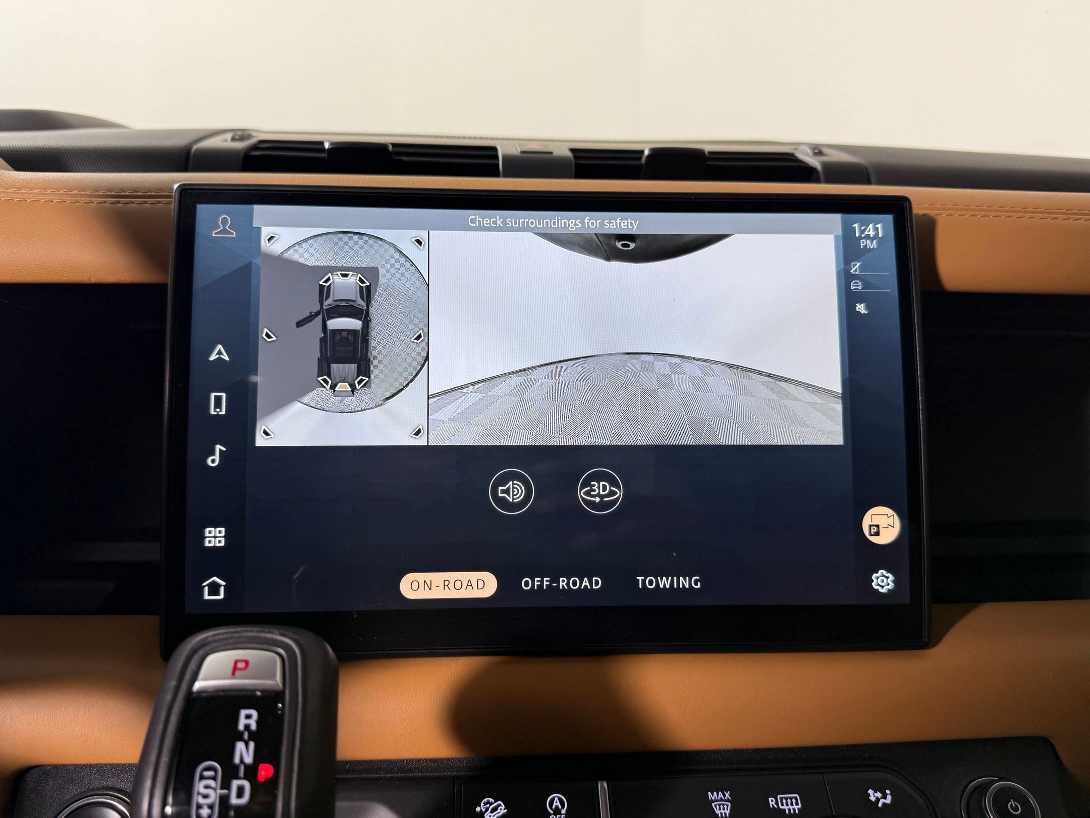 Used 2024 Land Rover Defender 110 X image 24