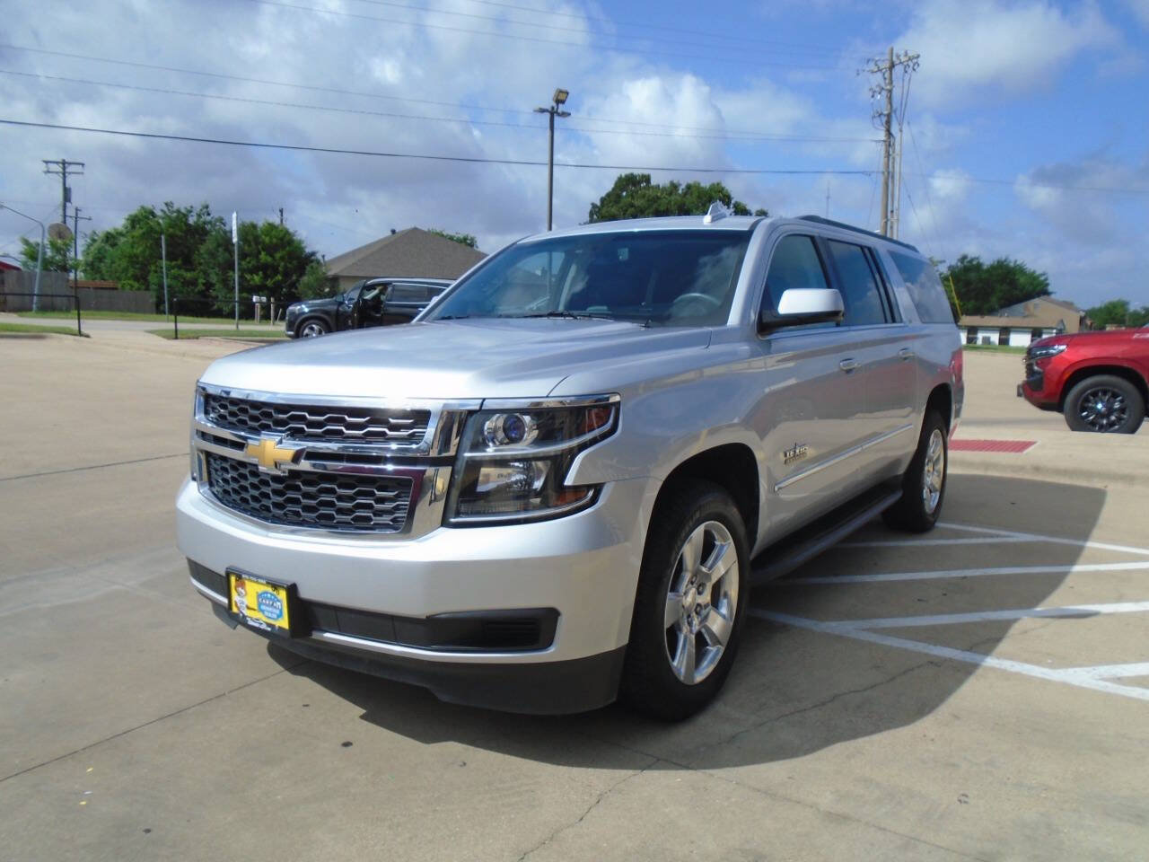 Used 2015 Chevrolet Suburban LT w/ Texas Edition RWD image 3