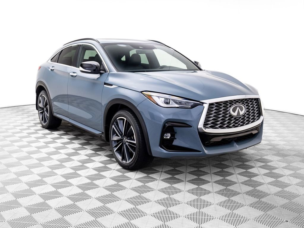 Used 2025 INFINITI QX55 Luxe w/ Cargo Package image 8
