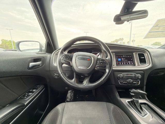 Used 2022 Dodge Charger SXT RWD image 18