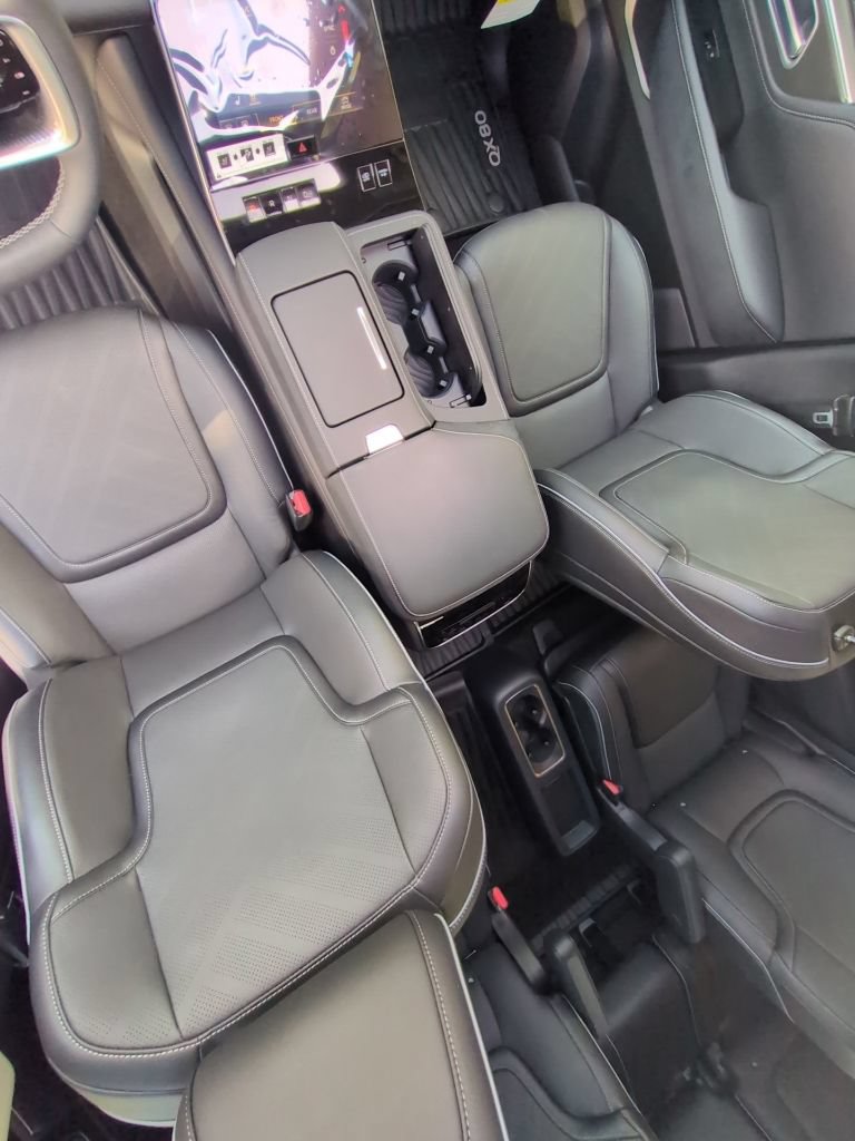 Used 2026 INFINITI QX80 Luxe w/ Cargo Package RWD image 10