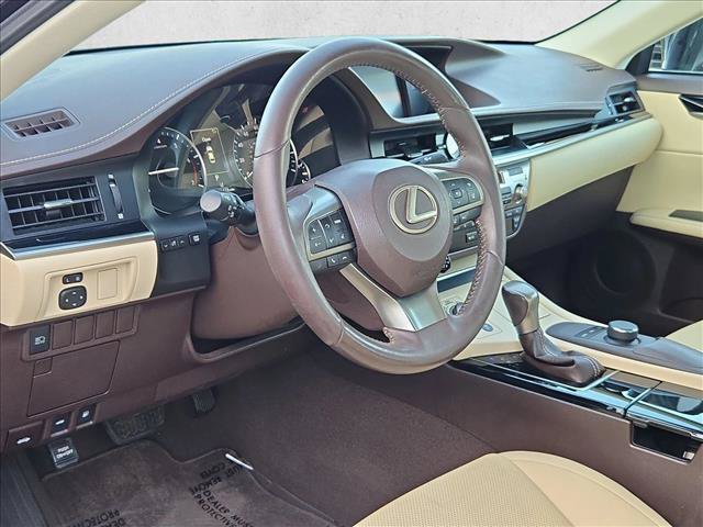 Used 2017 Lexus ES 350 FWD image 10