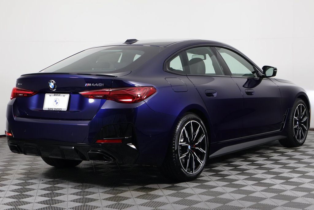 New 2026 BMW 440i xDrive w/ Premium Package AWD/4WD image 2