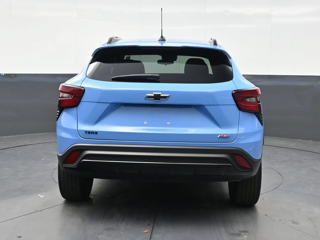 Used 2024 Chevrolet Trax RS FWD image 4