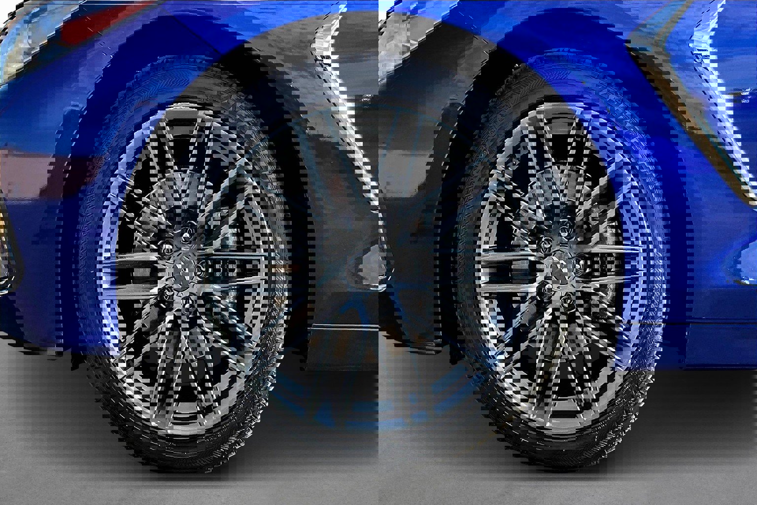 Used 2019 Genesis G70 2.0T Advanced w/ Elite Package image 8