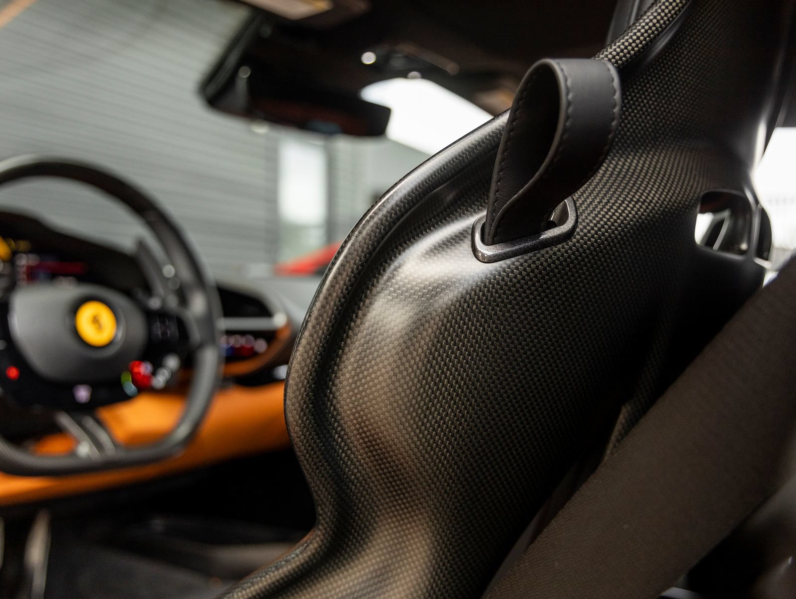 Used 2024 Ferrari 296 GTS RWD image 32