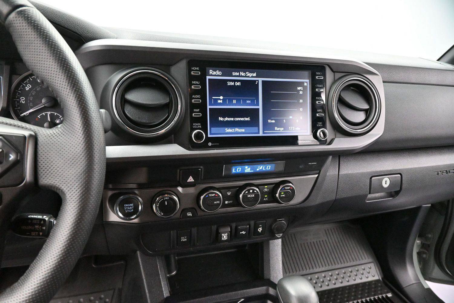 Used 2023 Toyota Tacoma TRD Sport AWD/4WD image 17