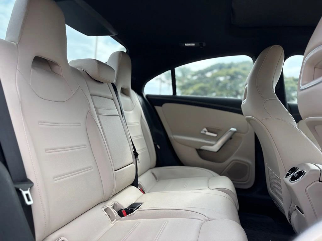 Used 2020 Mercedes-Benz CLA 250 image 11