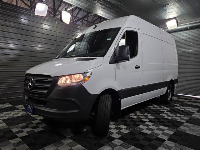 Used 2024 Mercedes-Benz Sprinter 2500 image 33