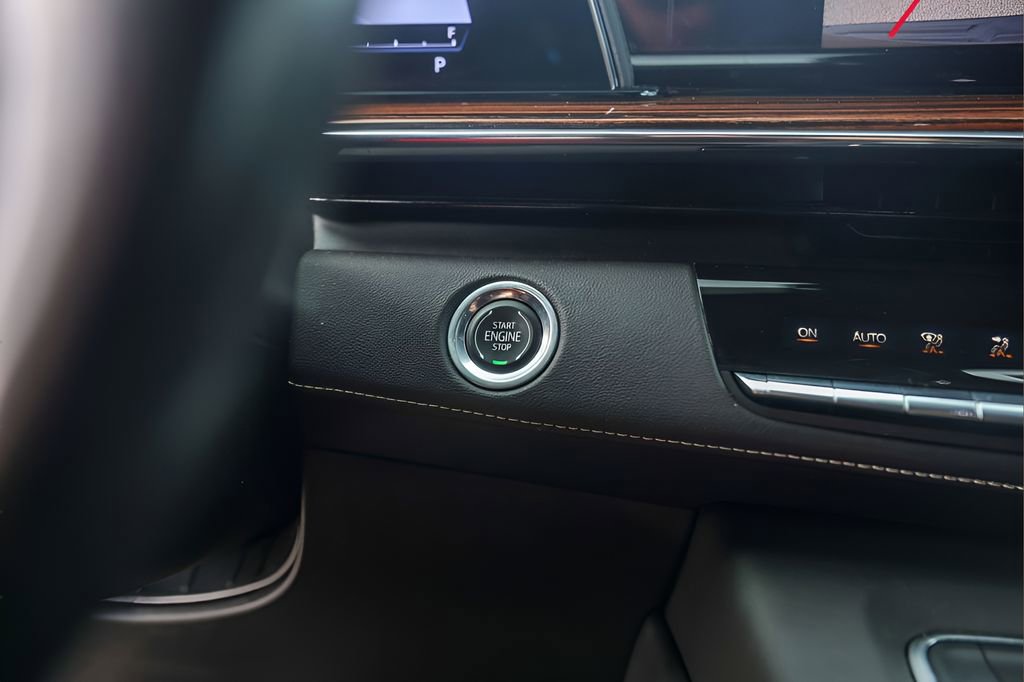 Certified 2022 Cadillac Escalade ESV Premium Luxury AWD/4WD image 19