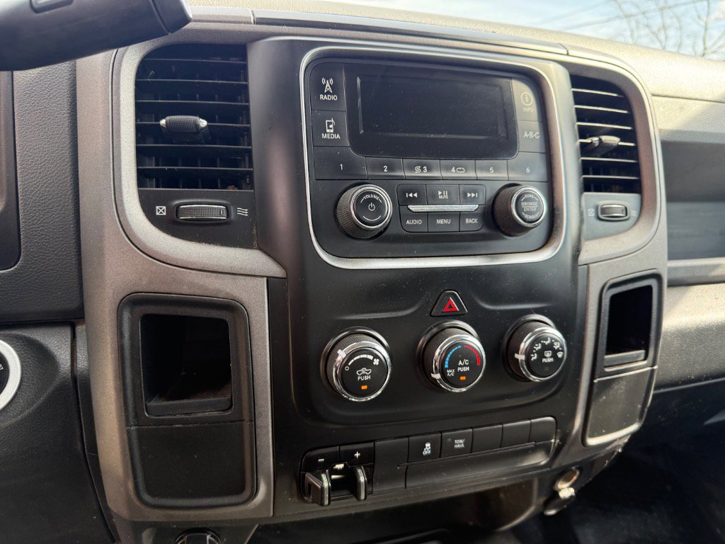 Used 2017 RAM 2500 Tradesman w/ Power & Remote Entry Group image 12