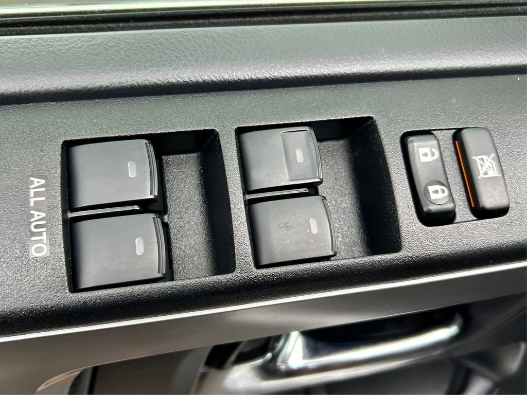 Used 2021 Toyota 4Runner Limited image 35