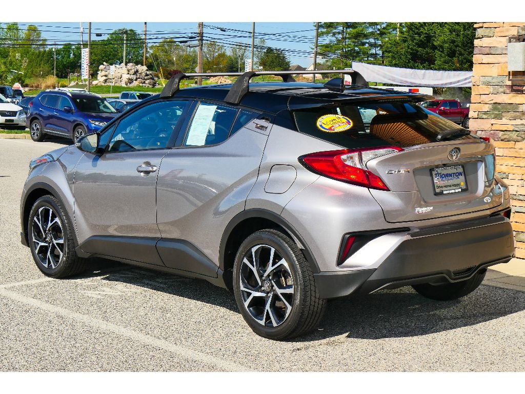 Used 2019 Toyota C-HR XLE image 5