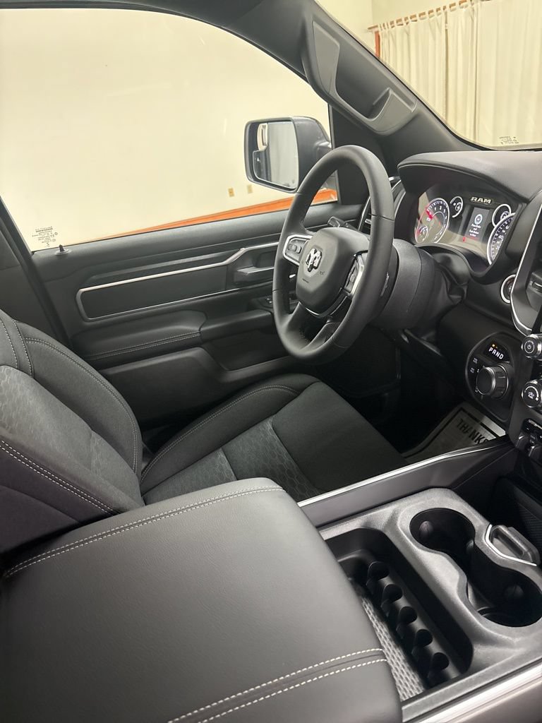 New 2026 RAM 1500 Big Horn w/ Night Edition AWD/4WD image 31