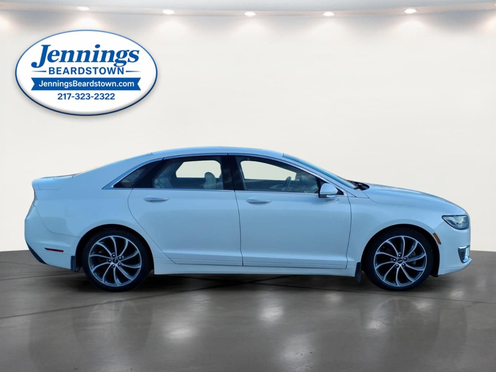 Used 2018 Lincoln MKZ Select w/ Magnetic Appearance Package image 5