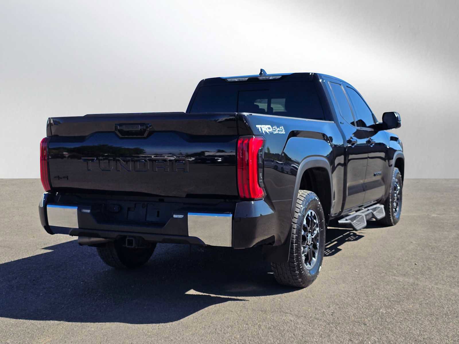 Used 2023 Toyota Tundra SR5 w/ TRD Off-Road Package image 3