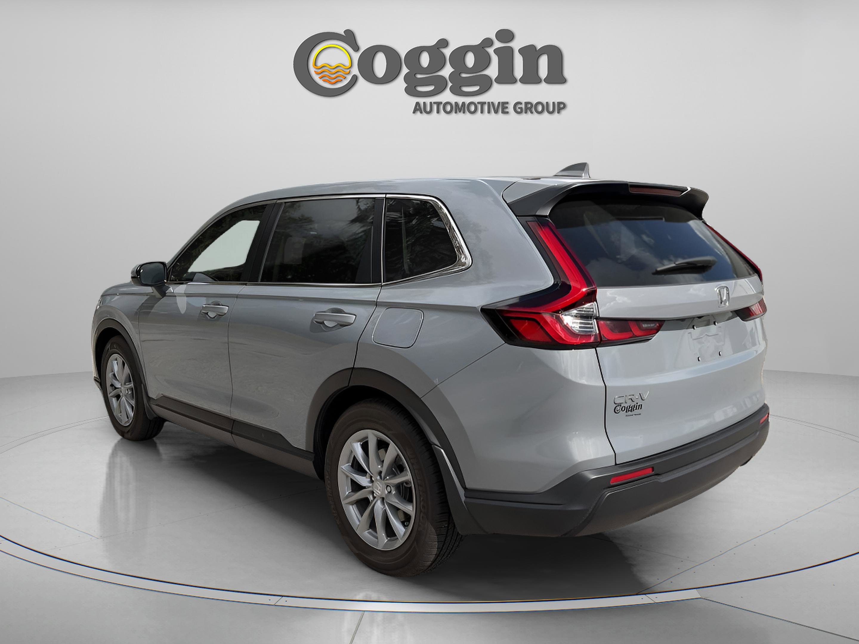 Certified 2026 Honda CR-V EX image 4