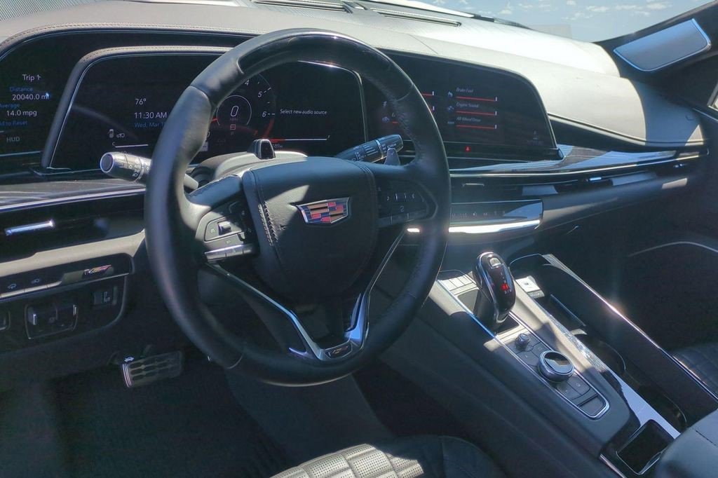 Certified 2024 Cadillac Escalade V w/ Heavy-Duty Trailer Package image 11