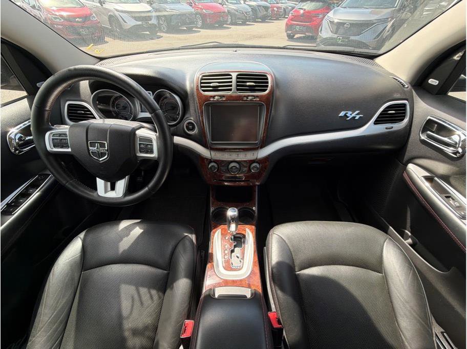 Used 2015 Dodge Journey R/T w/ Flexible Seating Group AWD/4WD image 4