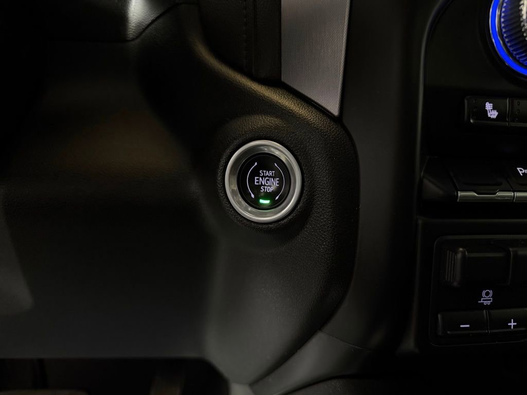 Used 2019 GMC Sierra 1500 SLT w/ SLT Convenience Package image 19