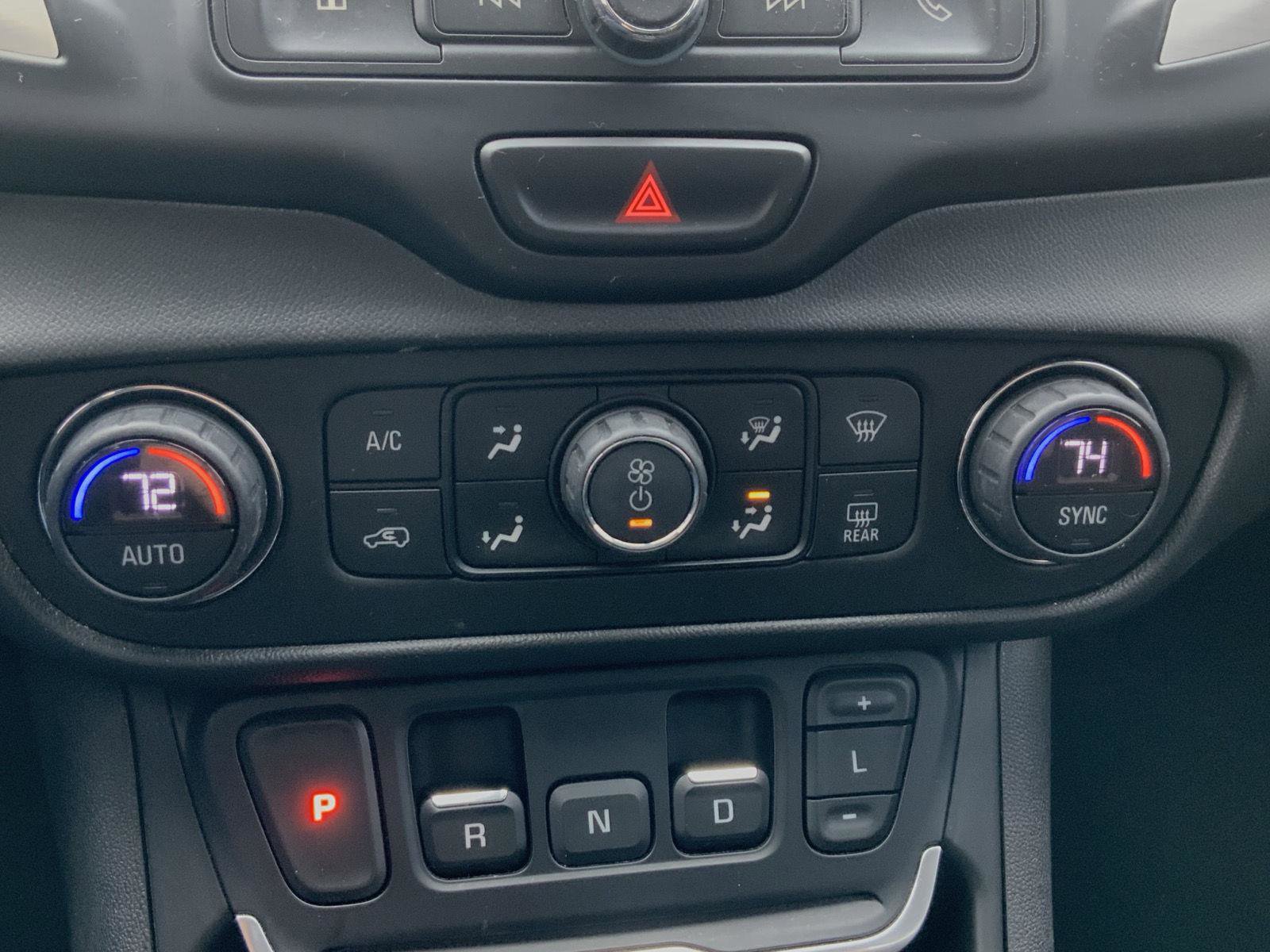 Used 2018 GMC Terrain SLE w/ Driver Convenience Package image 39