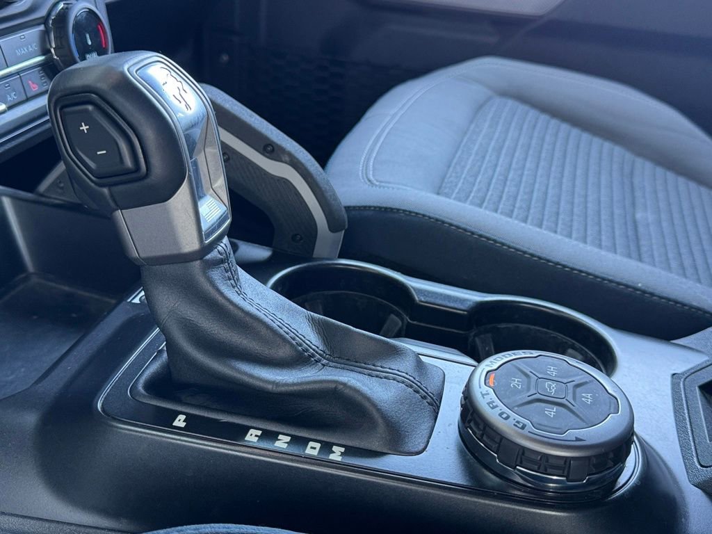 Used 2022 Ford Bronco Outer Banks image 21