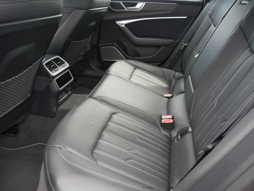 Used 2023 Audi S7 Prestige w/ Prestige Package image 20