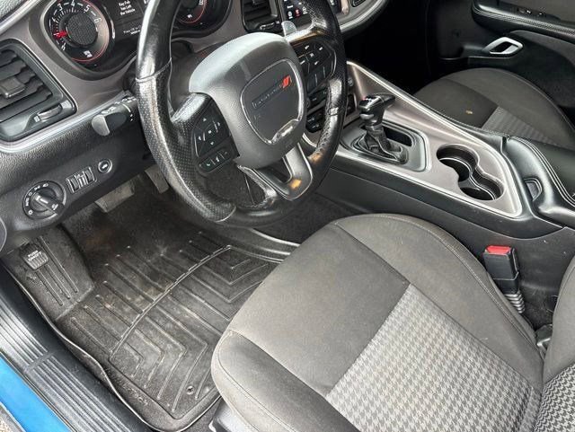 Used 2022 Dodge Challenger GT w/ Driver Convenience Group AWD/4WD image 10