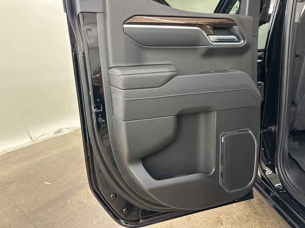 New 2026 GMC Sierra 1500 Elevation image 25