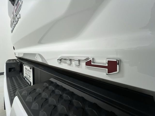Certified 2024 GMC Canyon AT4 w/ Technology Package image 31