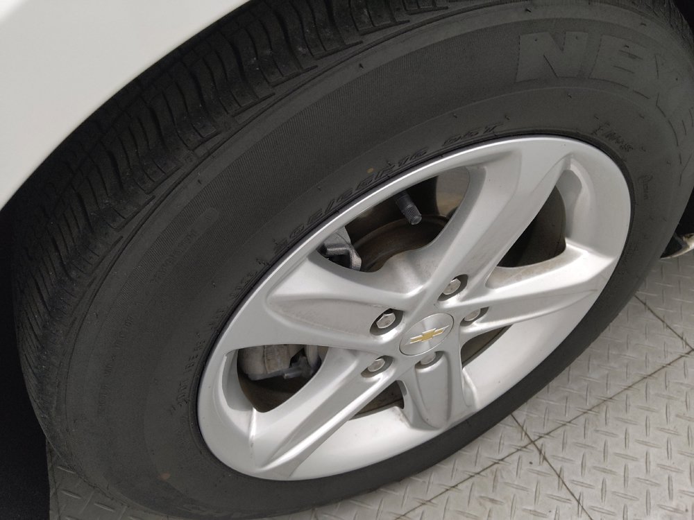 Used 2023 Chevrolet Malibu LS w/ Driver Confidence Package FWD image 31