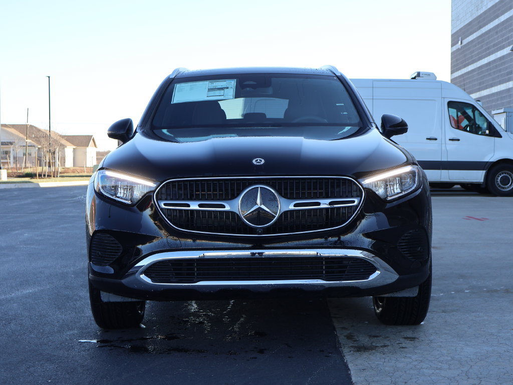 New 2026 Mercedes-Benz GLC 300 4MATIC image 2