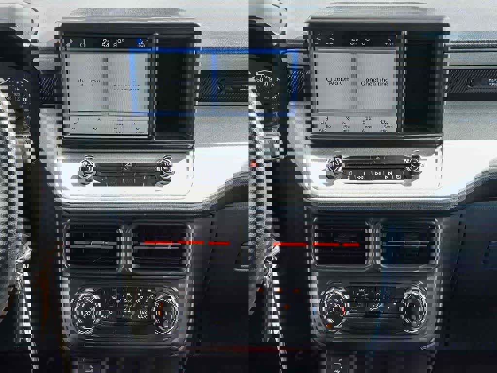 Used 2023 Ford Maverick XLT image 12