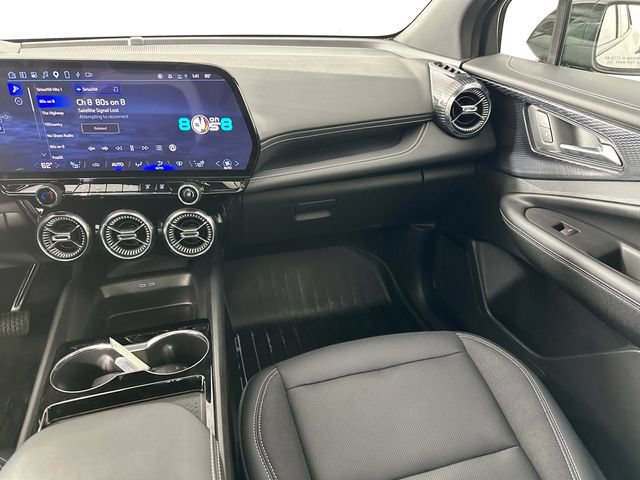 Used 2024 Chevrolet Blazer EV LT AWD/4WD image 27