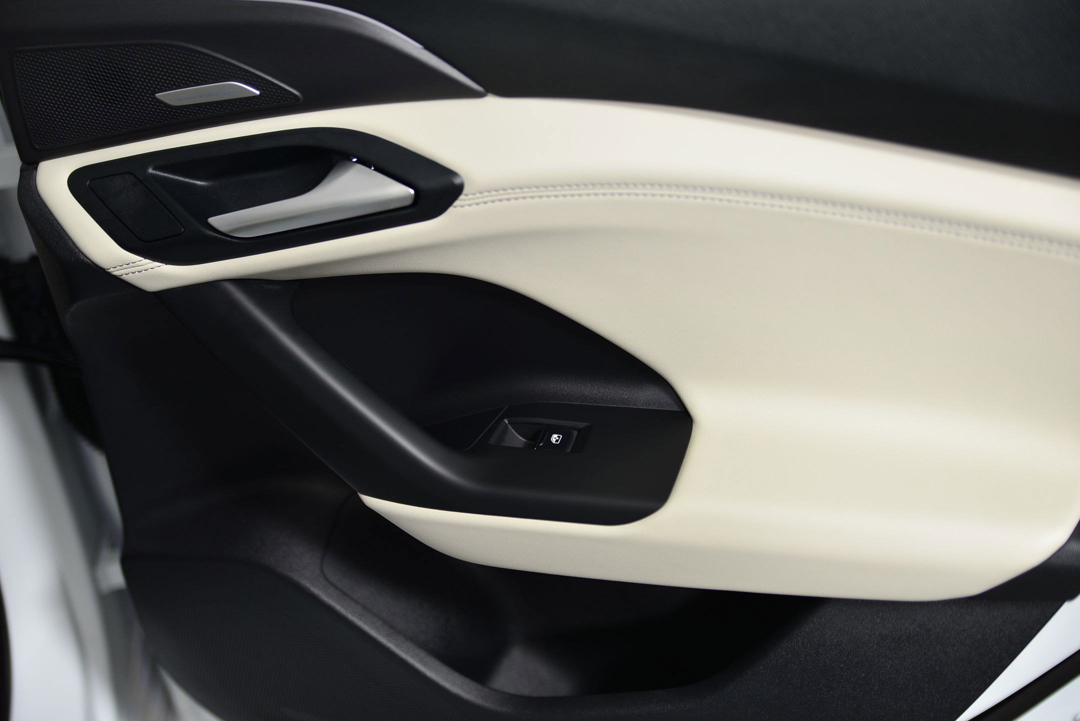 New 2025 Audi A6 e-tron Premium Plus image 23