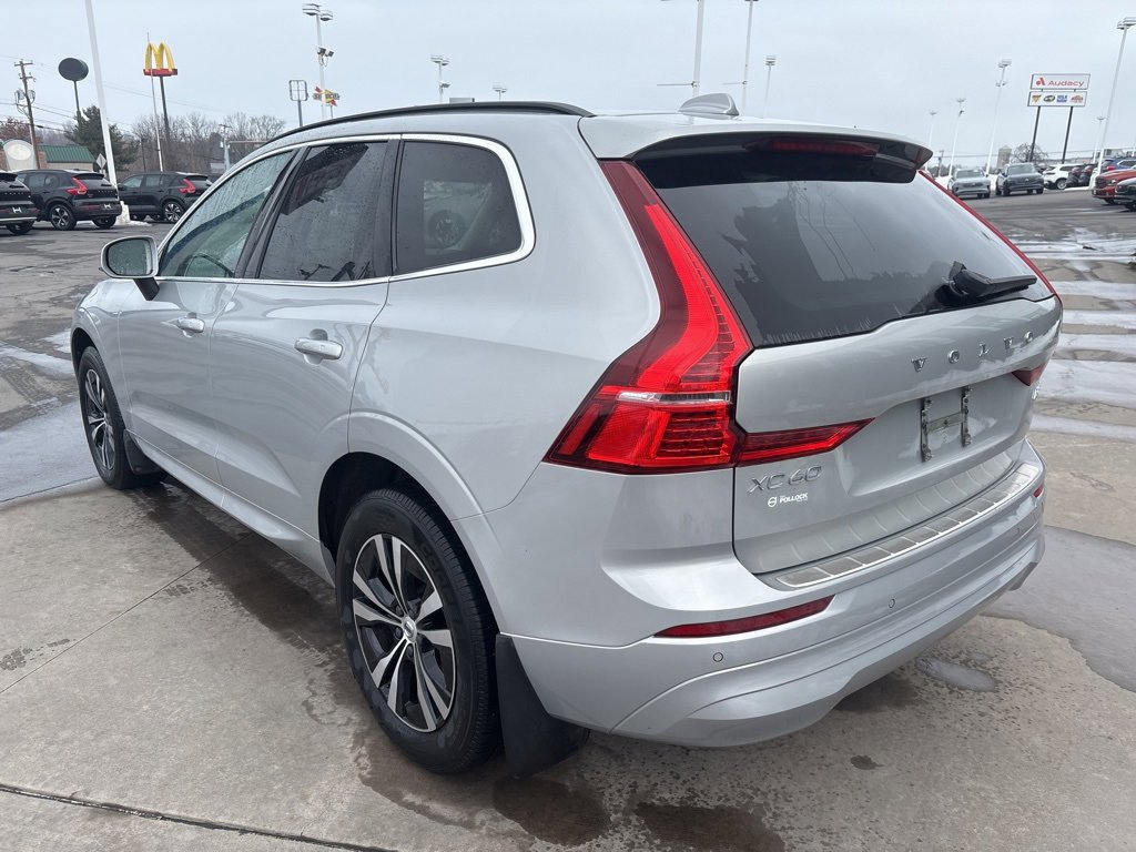 Certified 2023 Volvo XC60 B5 Plus w/ Climate Package image 8