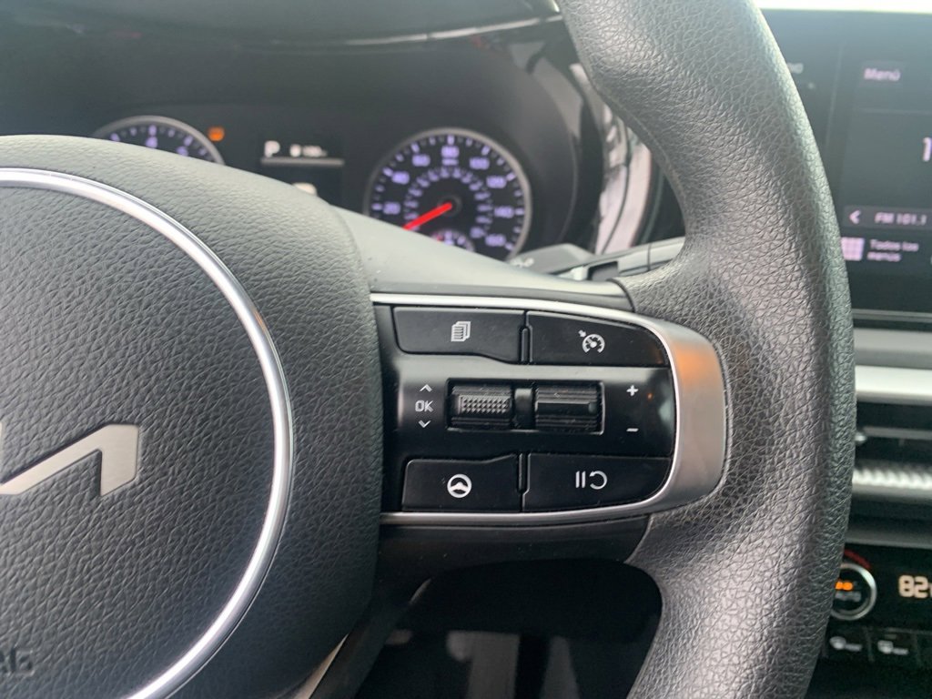 Used 2022 Kia K5 LXS image 20
