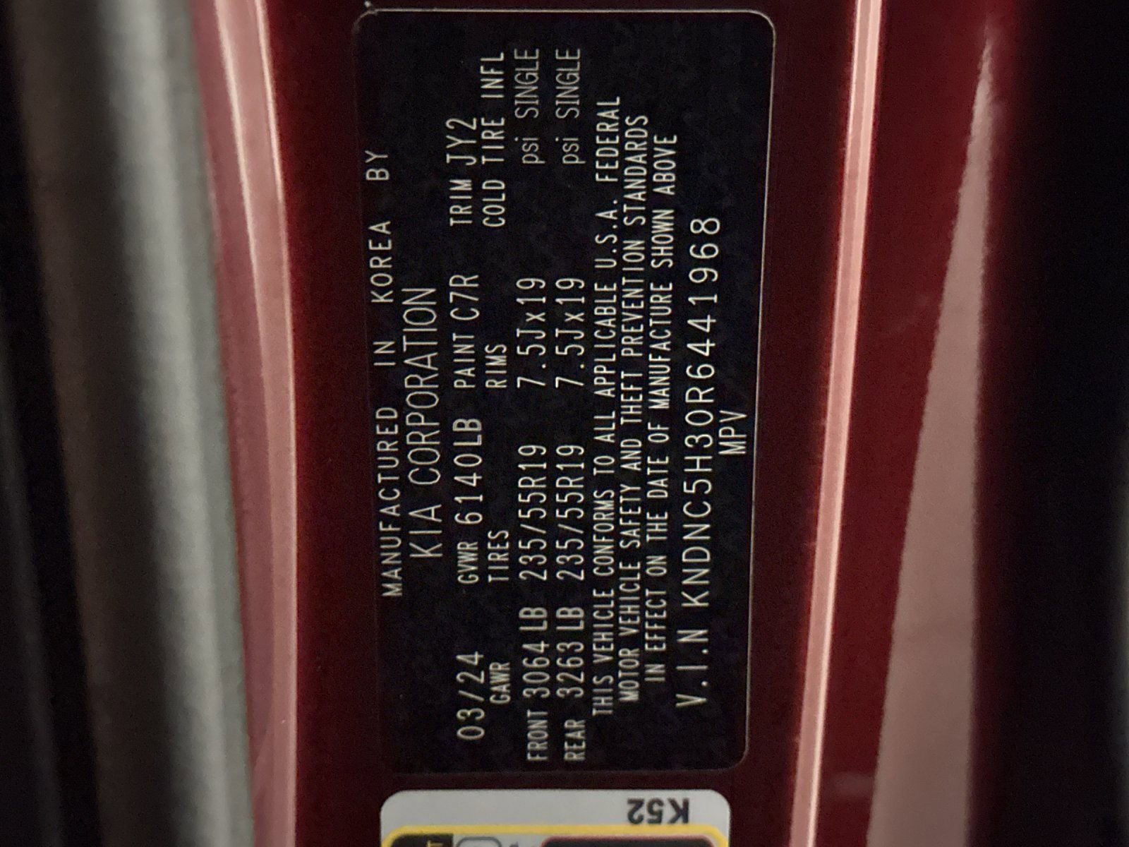 Certified 2024 Kia Carnival EX image 41