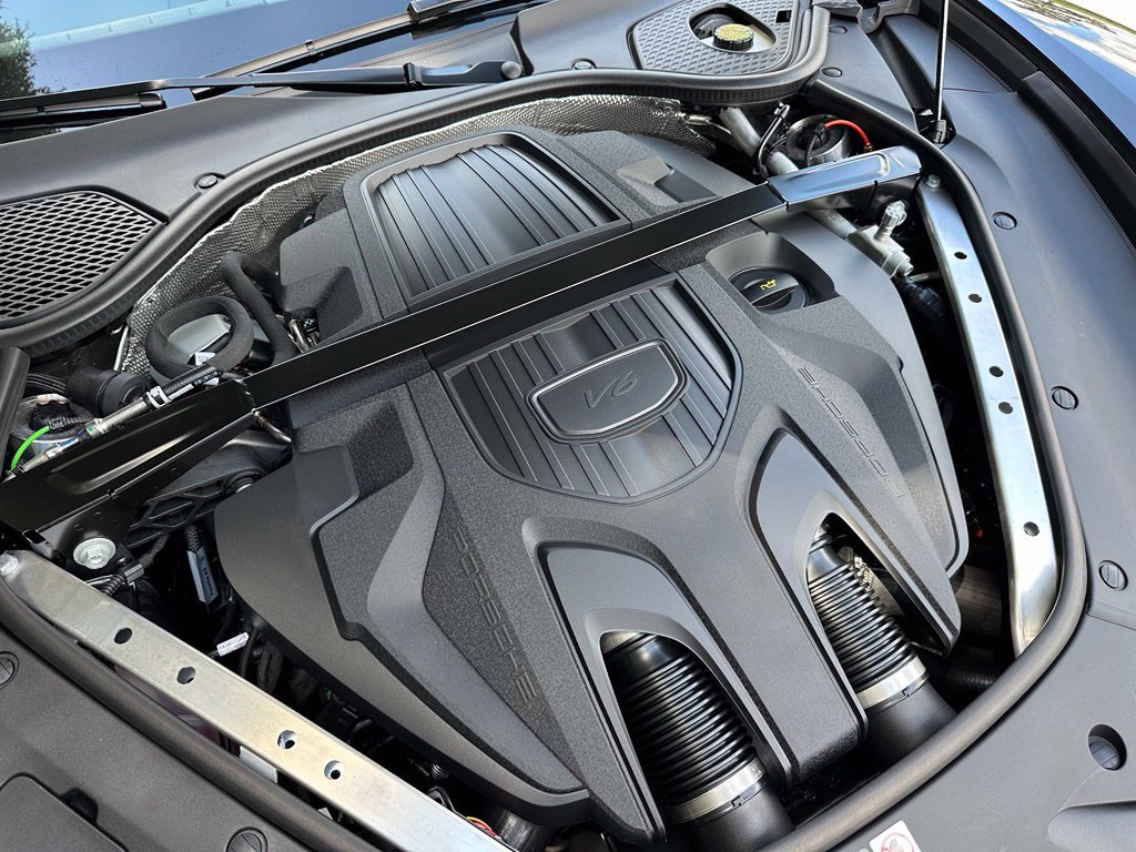 New 2026 Porsche Panamera 4 AWD/4WD image 16