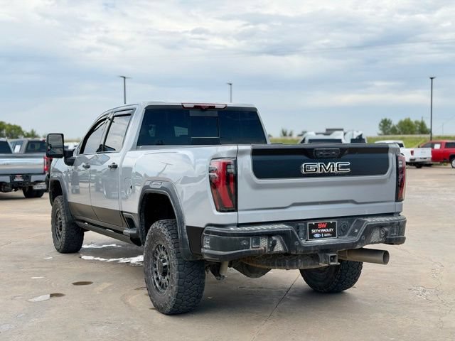 Used 2024 GMC Sierra 2500 AT4X w/ AT4X AEV Edition AWD/4WD image 3
