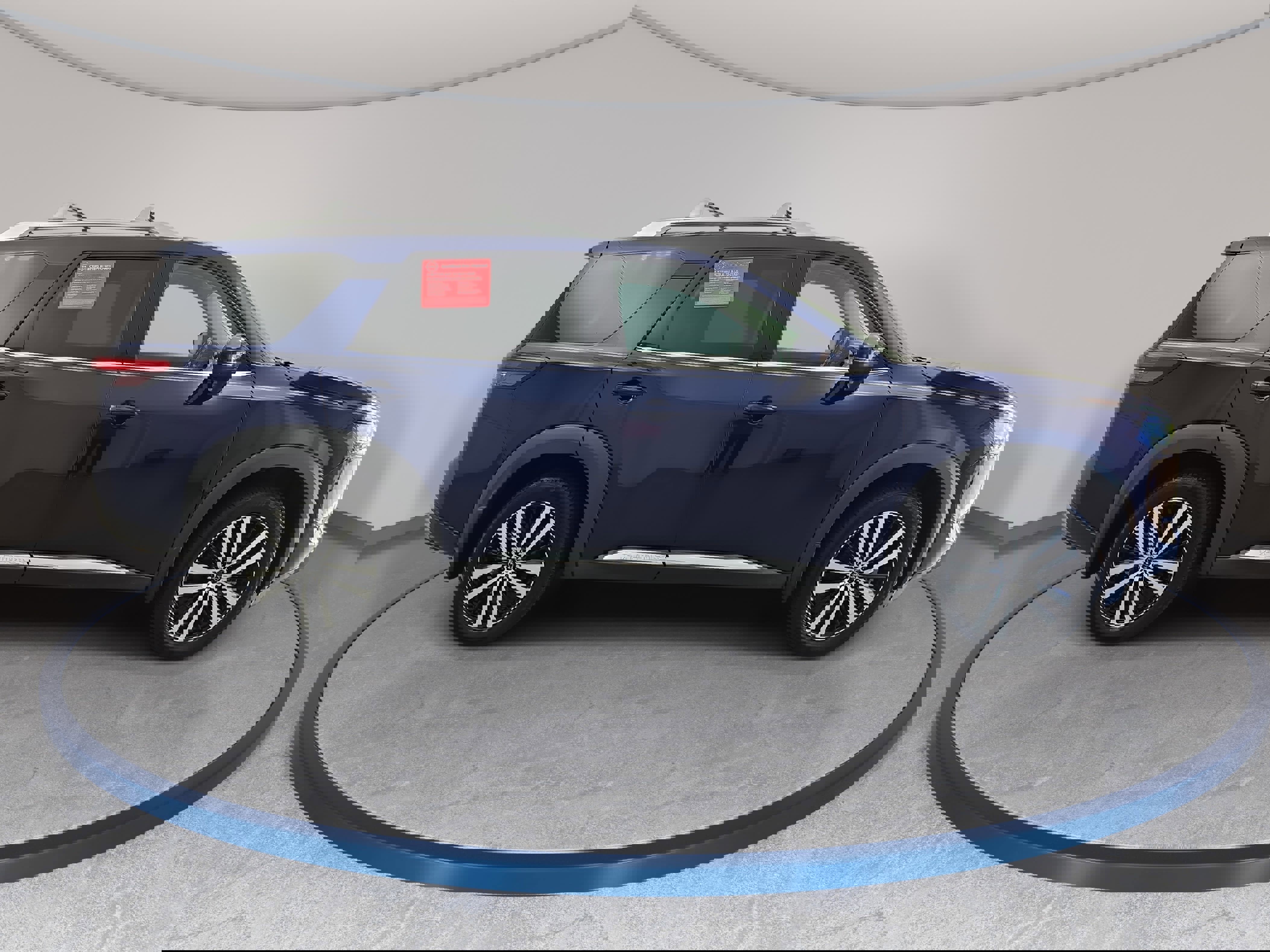 Certified 2023 Nissan Pathfinder Platinum w/ Cargo Package image 4