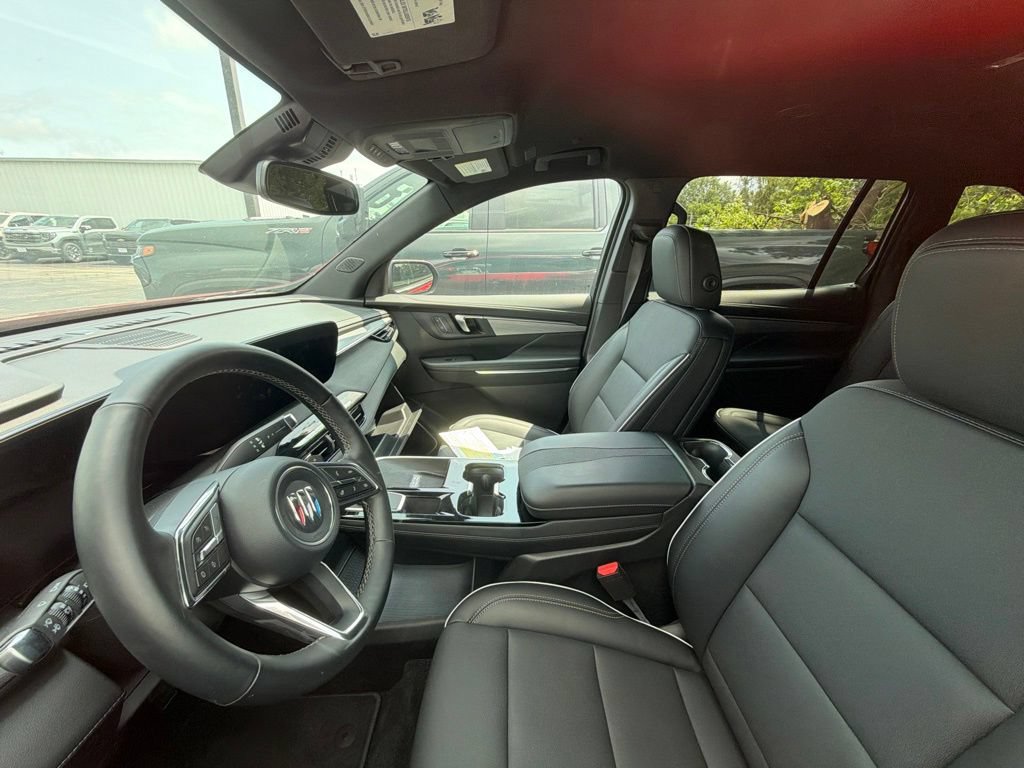 Certified 2026 Buick Enclave Preferred AWD/4WD image 2