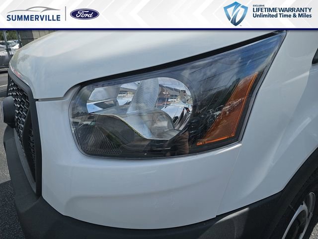 New 2026 Ford Transit 250 148 Medium Roof w/ Load Area Protection Package RWD image 29