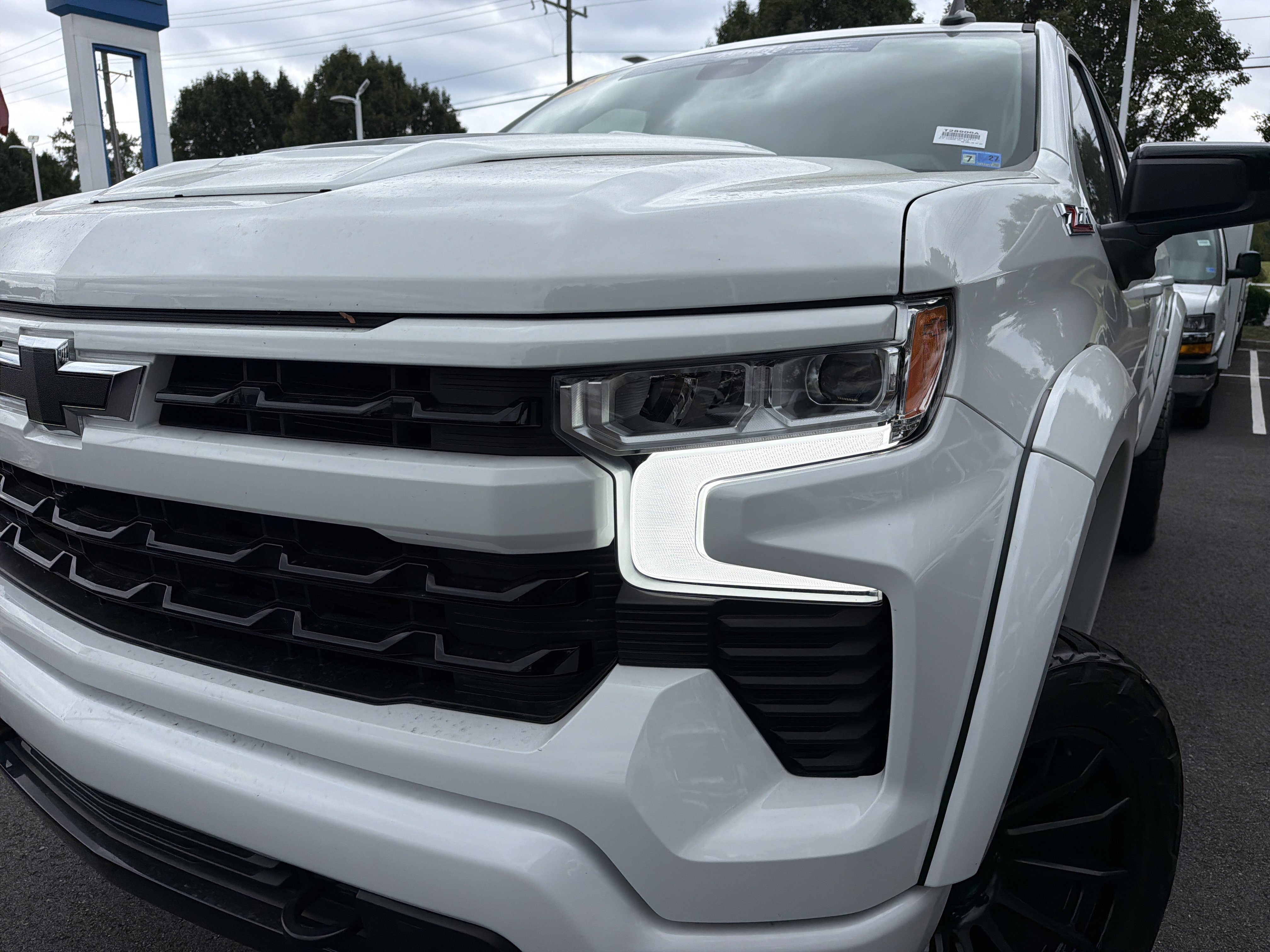 Used 2024 Chevrolet Silverado 1500 RST w/ Convenience Package II AWD/4WD image 6