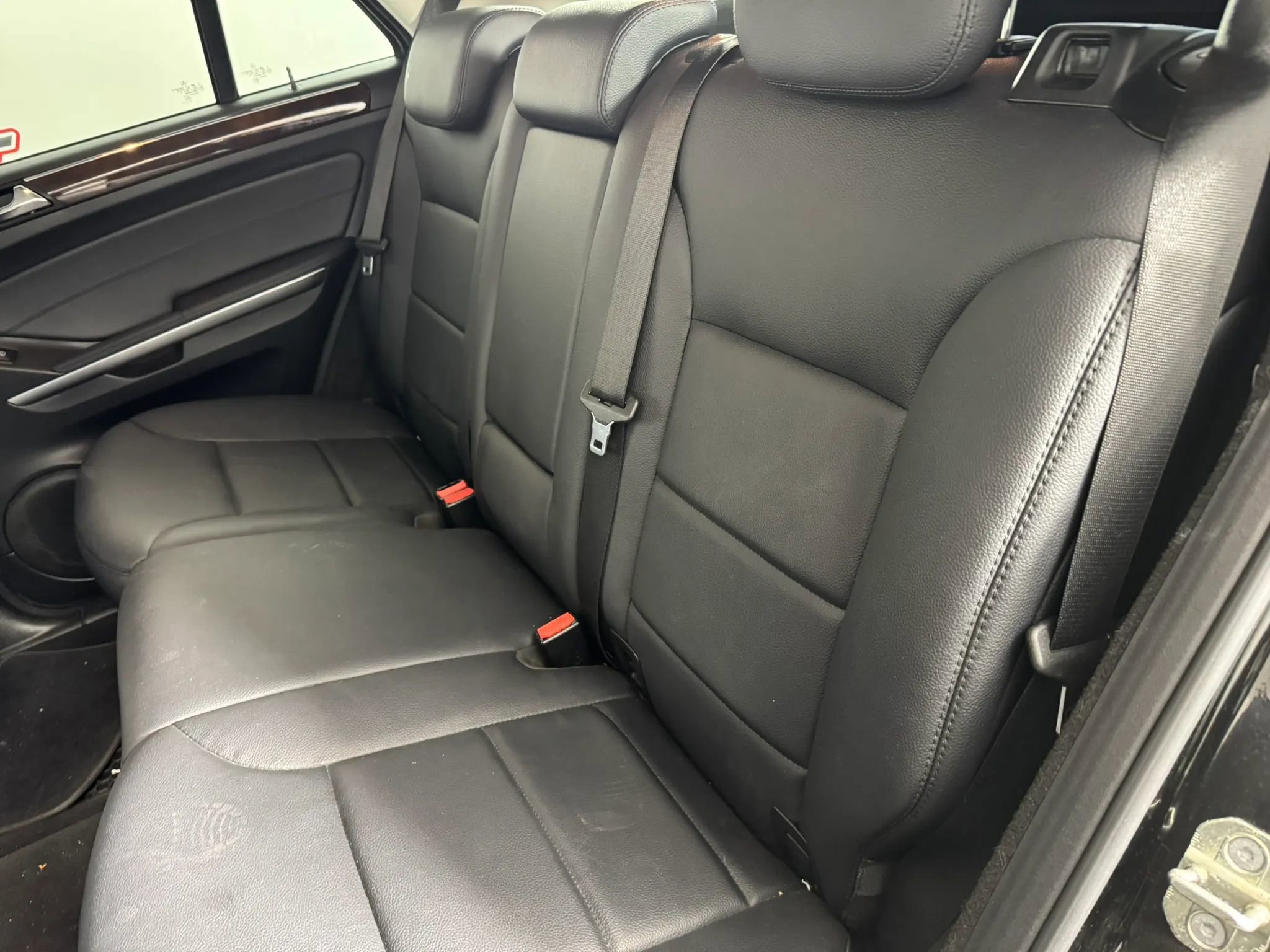 Used 2011 Mercedes-Benz ML 350 4MATIC image 35