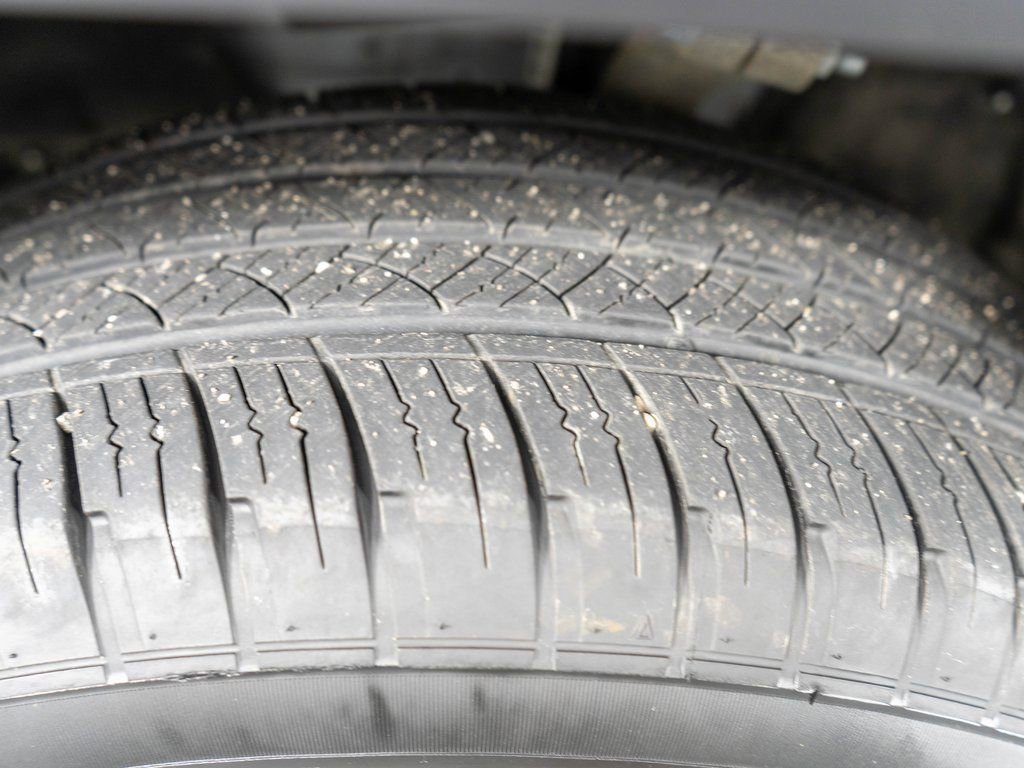 Used 2023 Jeep Grand Cherokee Limited image 25