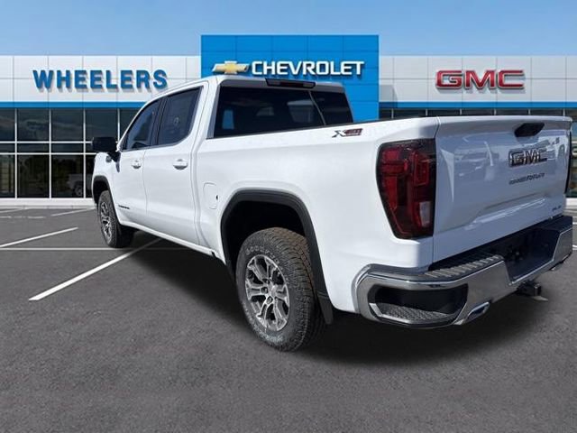 New 2026 GMC Sierra 1500 SLE image 3