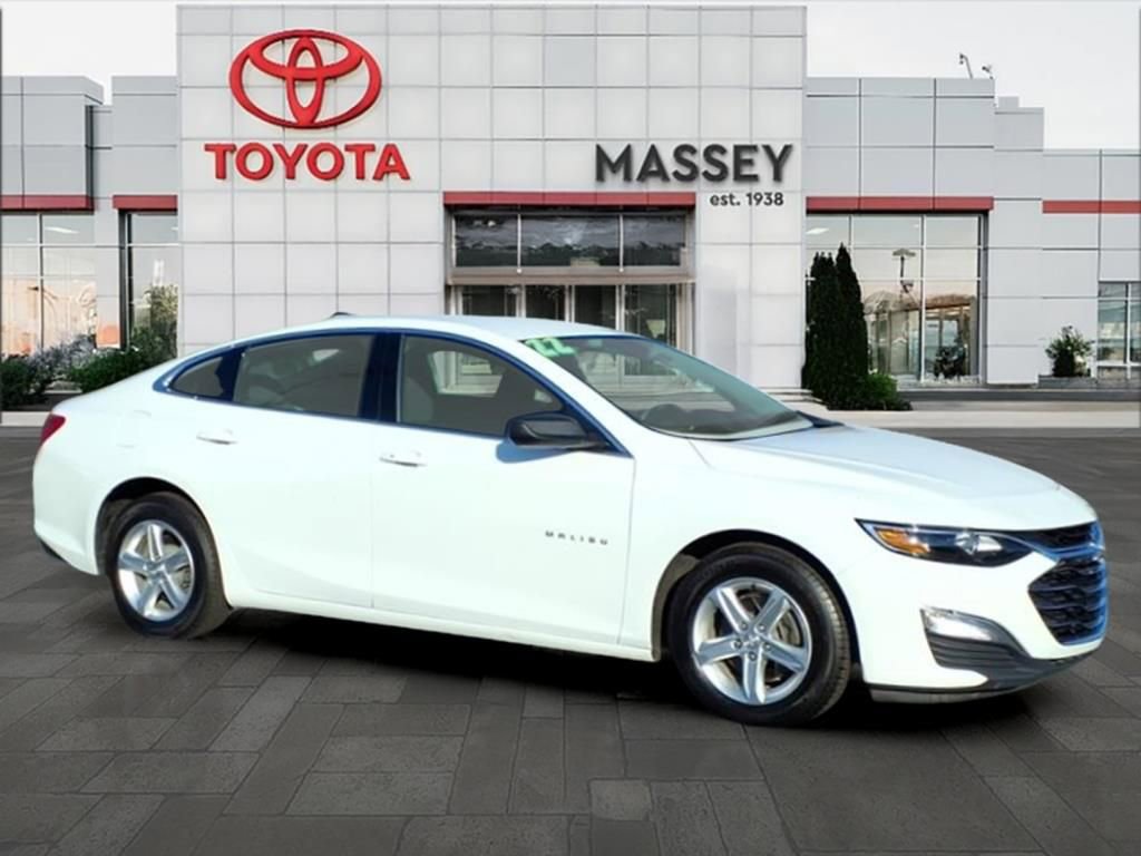 Used 2022 Chevrolet Malibu LS image 1
