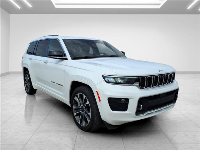 Used 2022 Jeep Grand Cherokee L Overland w/ Luxury Tech Group IV AWD/4WD image 4